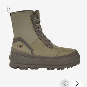 Brand New Ugg Lug Boots- Size 9